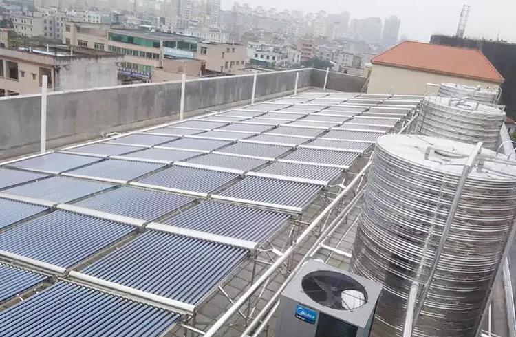工厂太阳能设备维修